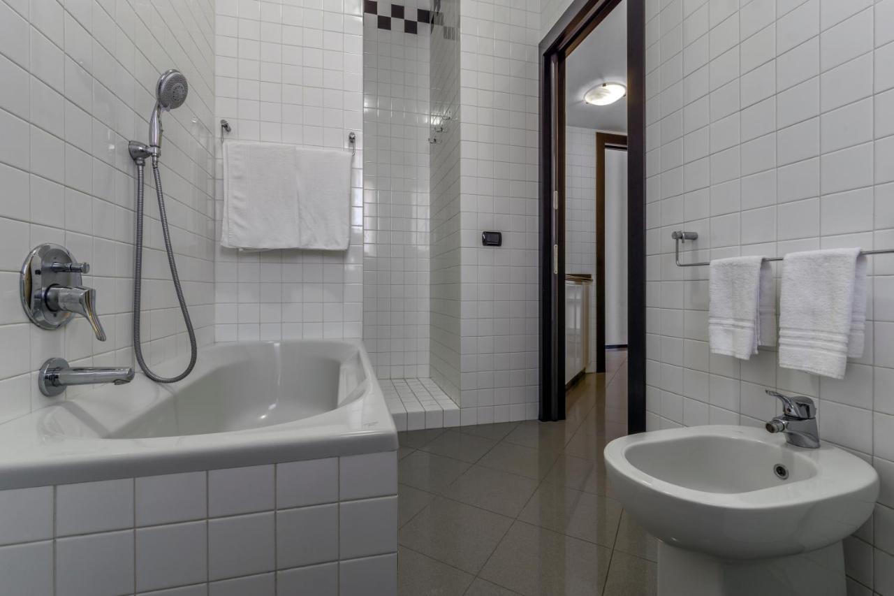 Casa Da Suite Isola Милано Екстериор снимка